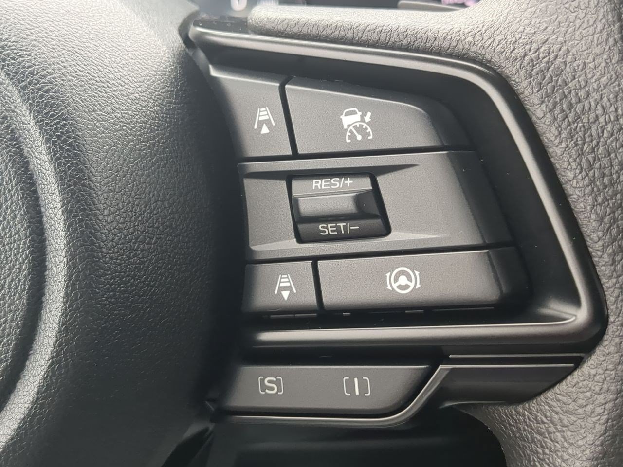 2026 Subaru Crosstrek Premium - Photo 27