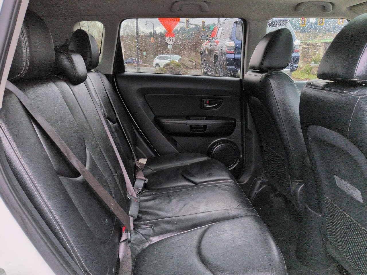 Thumbnail: 2011 Kia Soul - 21