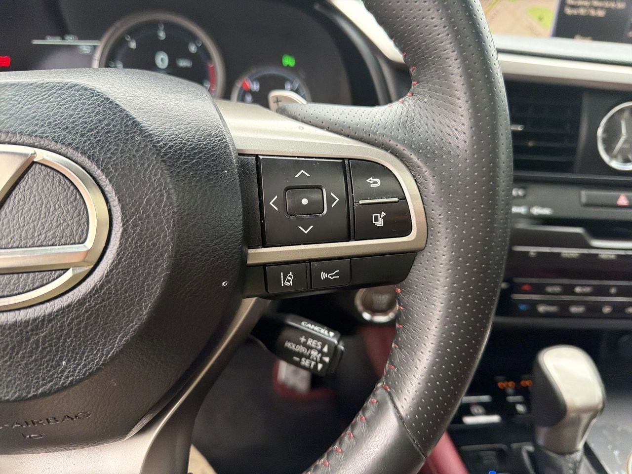 Thumbnail: 2017 Lexus RX - 33