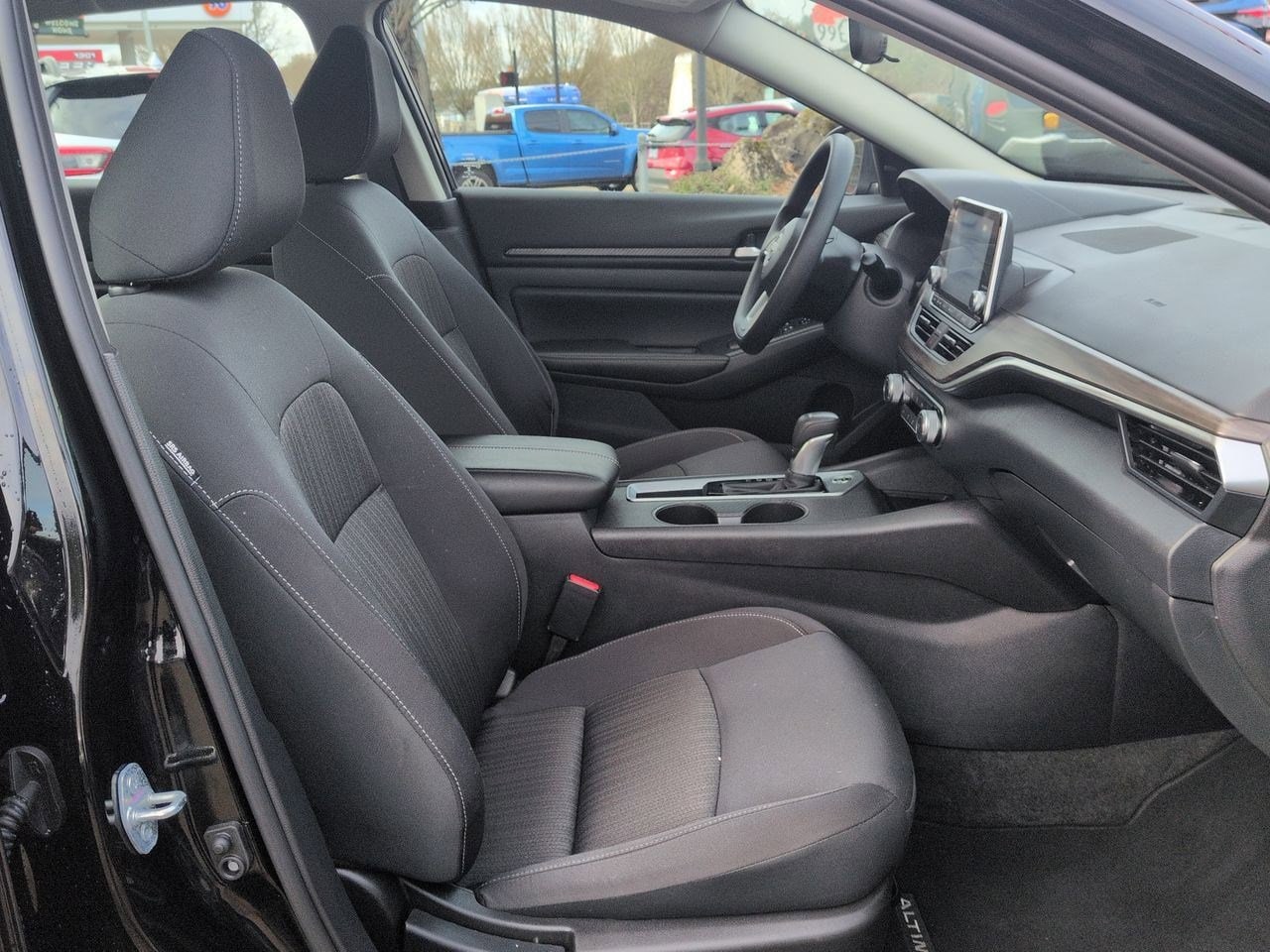 Thumbnail: 2025 Nissan Altima - 22