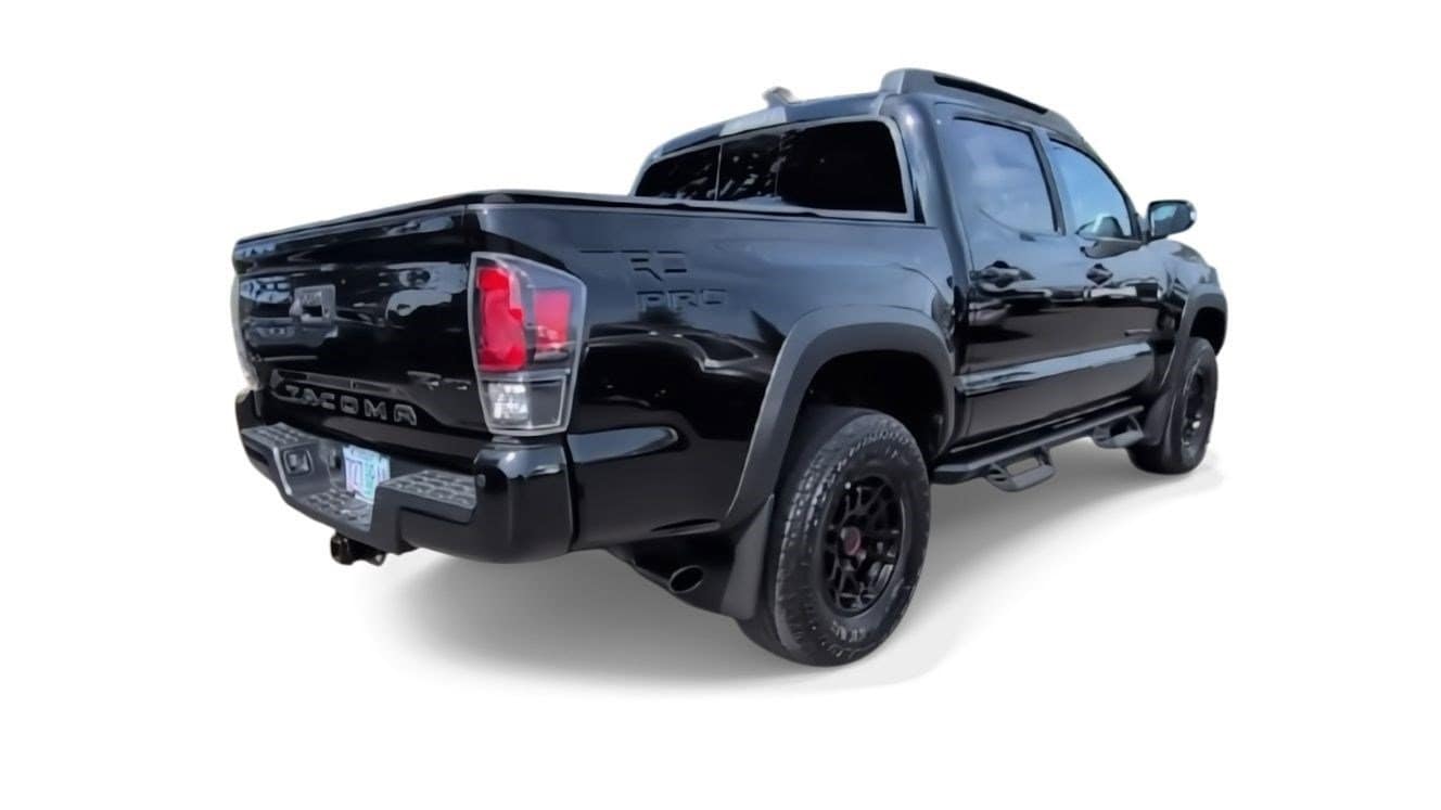 Thumbnail: 2023 Toyota Tacoma - 8