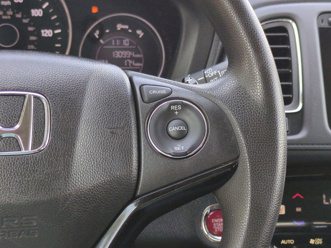 Thumbnail: 2018 Honda HR-V - 34