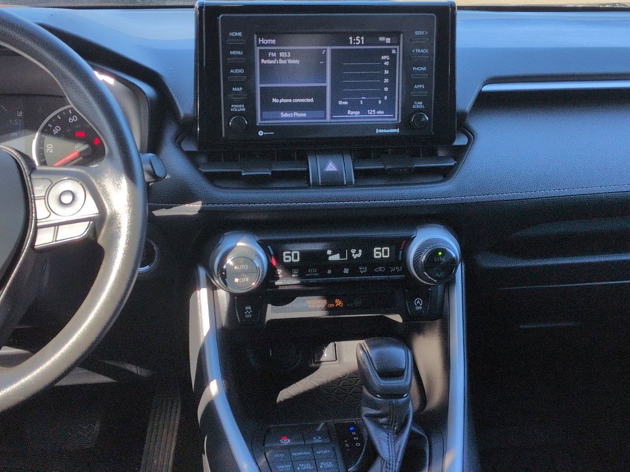 Thumbnail: 2021 Toyota RAV4 - 29