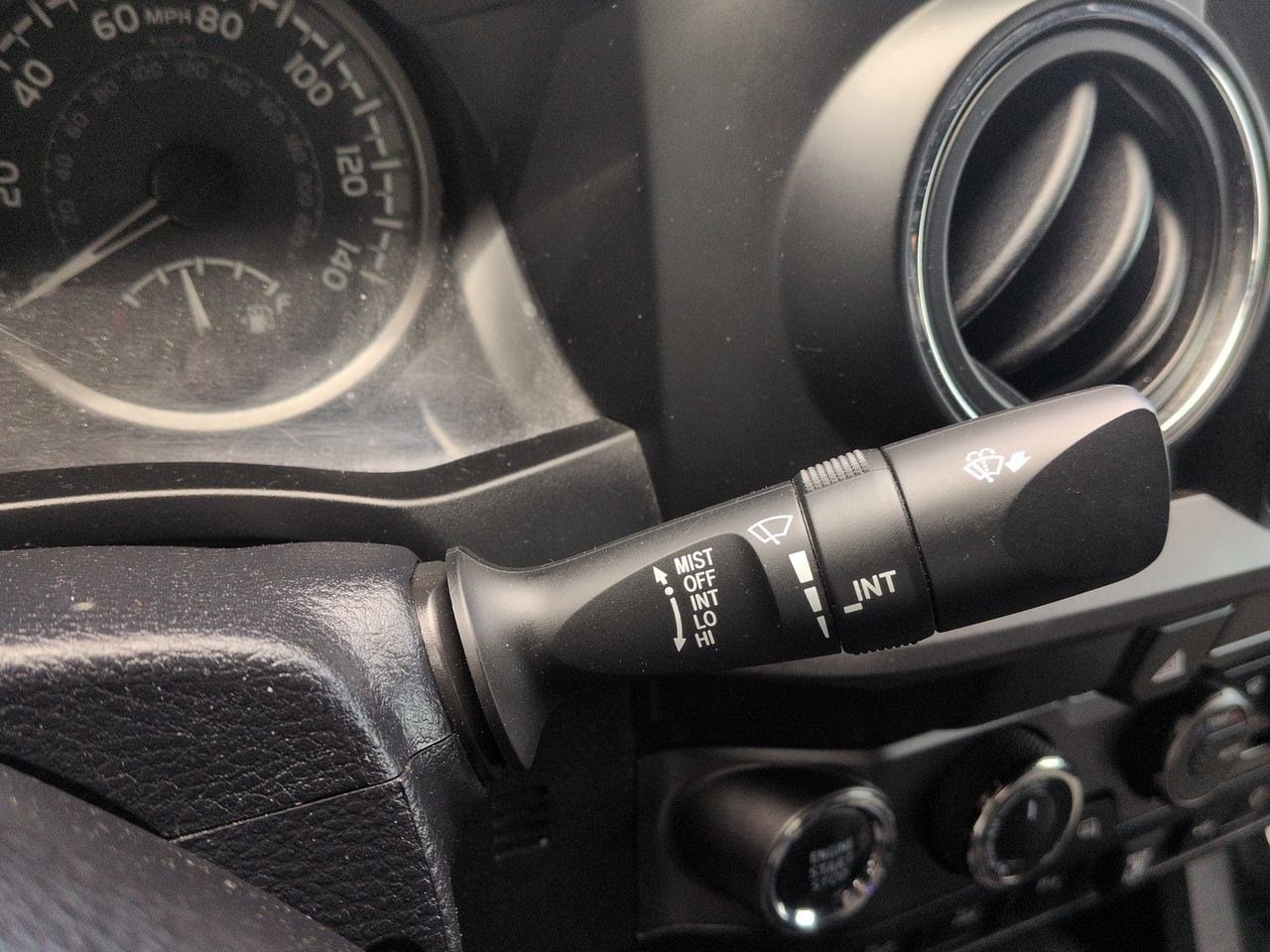 2022 Toyota Tacoma TRD Sport - Photo 25