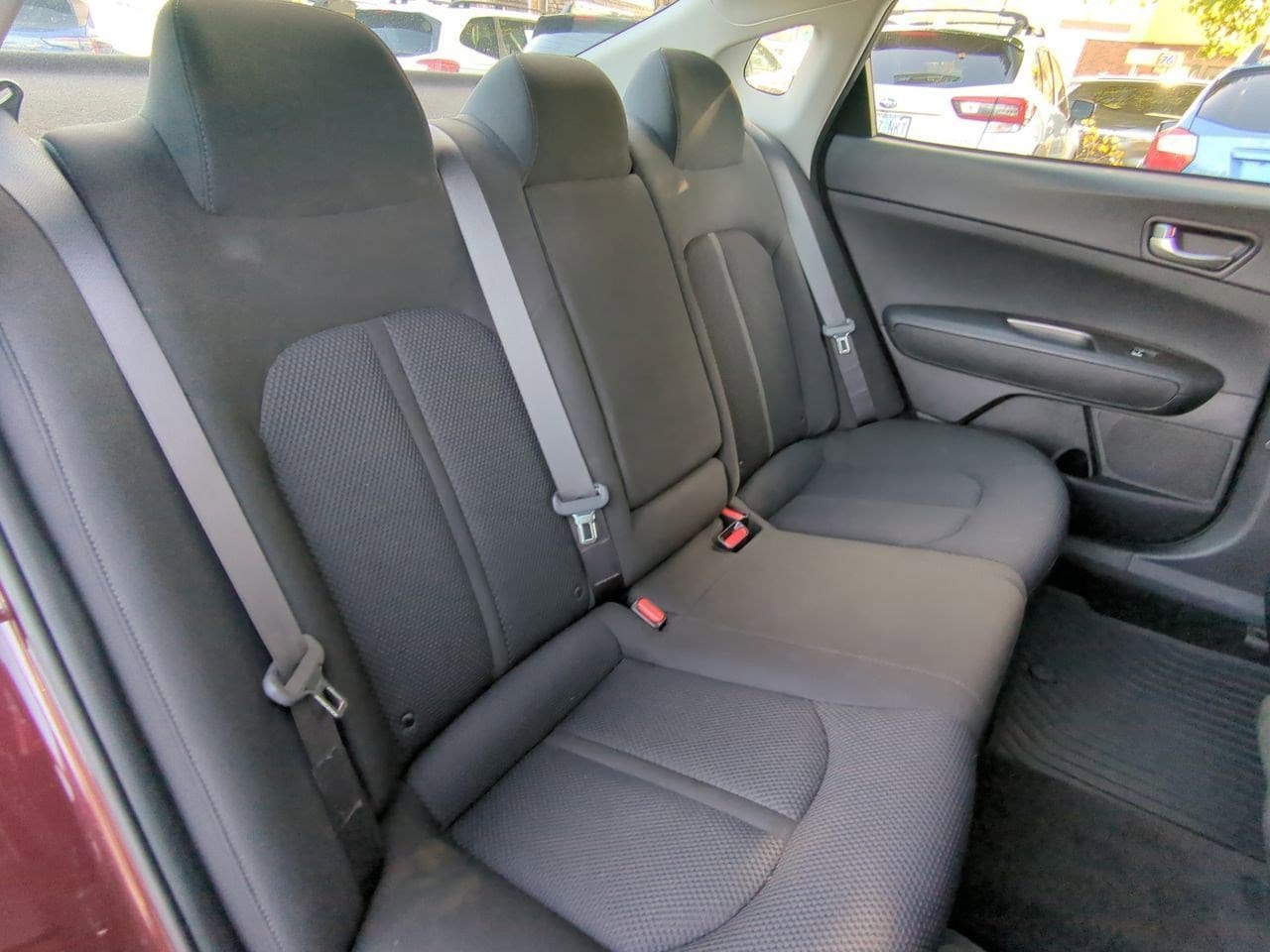 Thumbnail: 2020 Kia Optima - 21