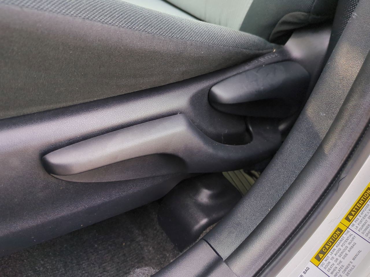 Thumbnail: 2016 Toyota Prius c - 17