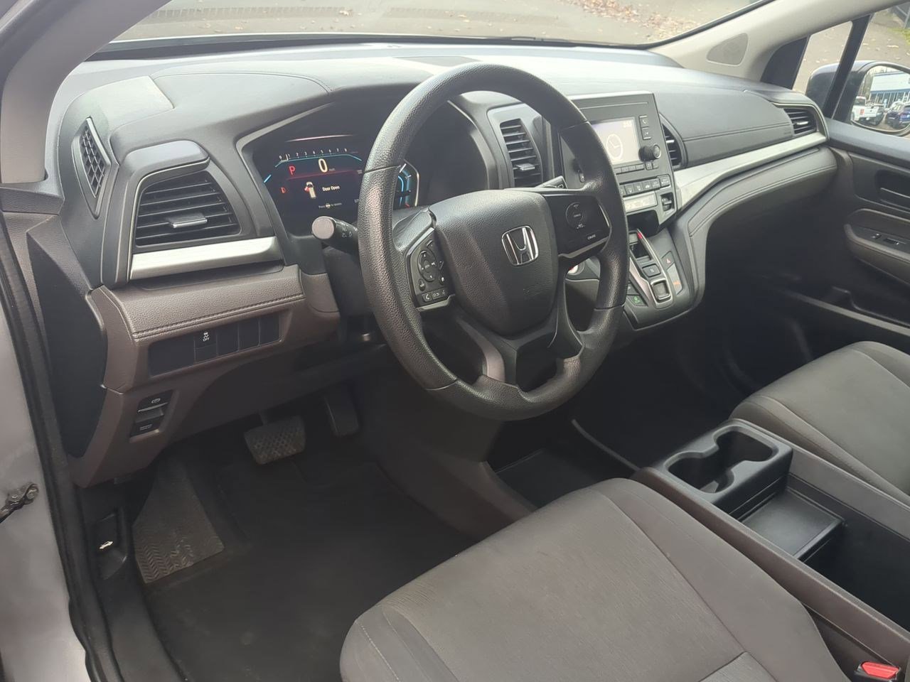 Thumbnail: 2018 Honda Odyssey - 10