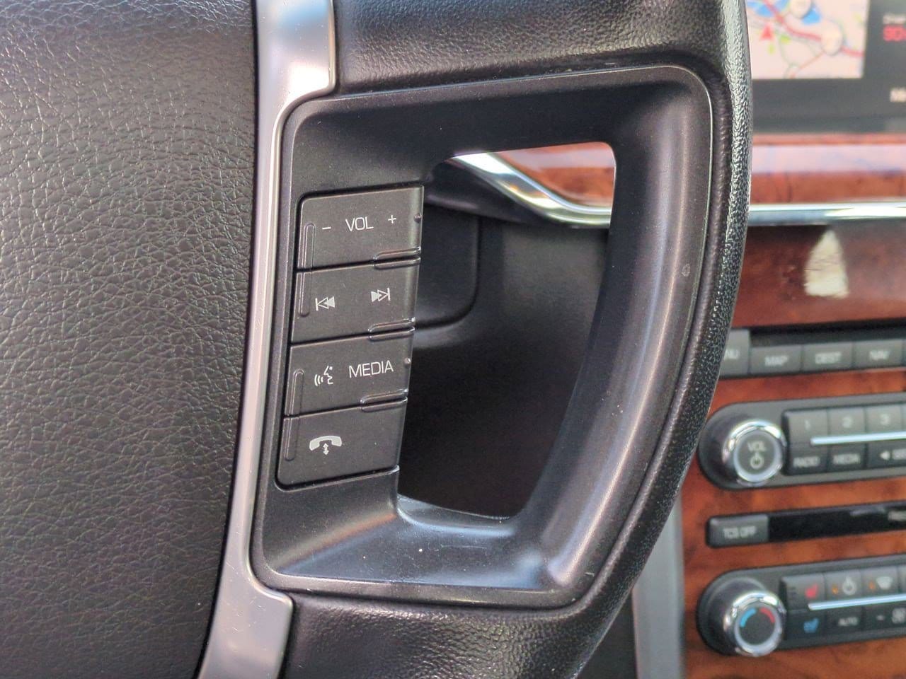 Thumbnail: 2012 Lincoln MKZ - 27
