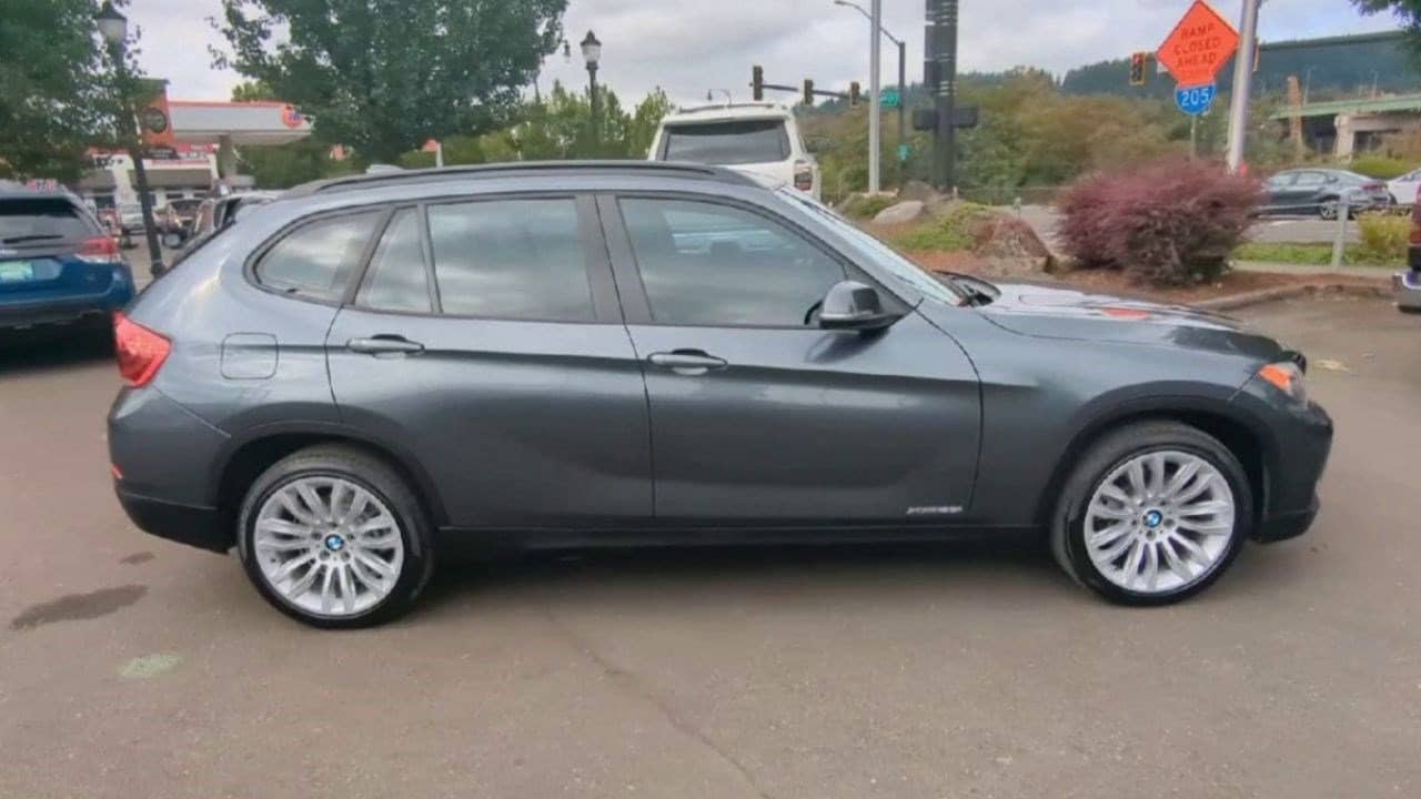Thumbnail: 2014 BMW X1 - 9
