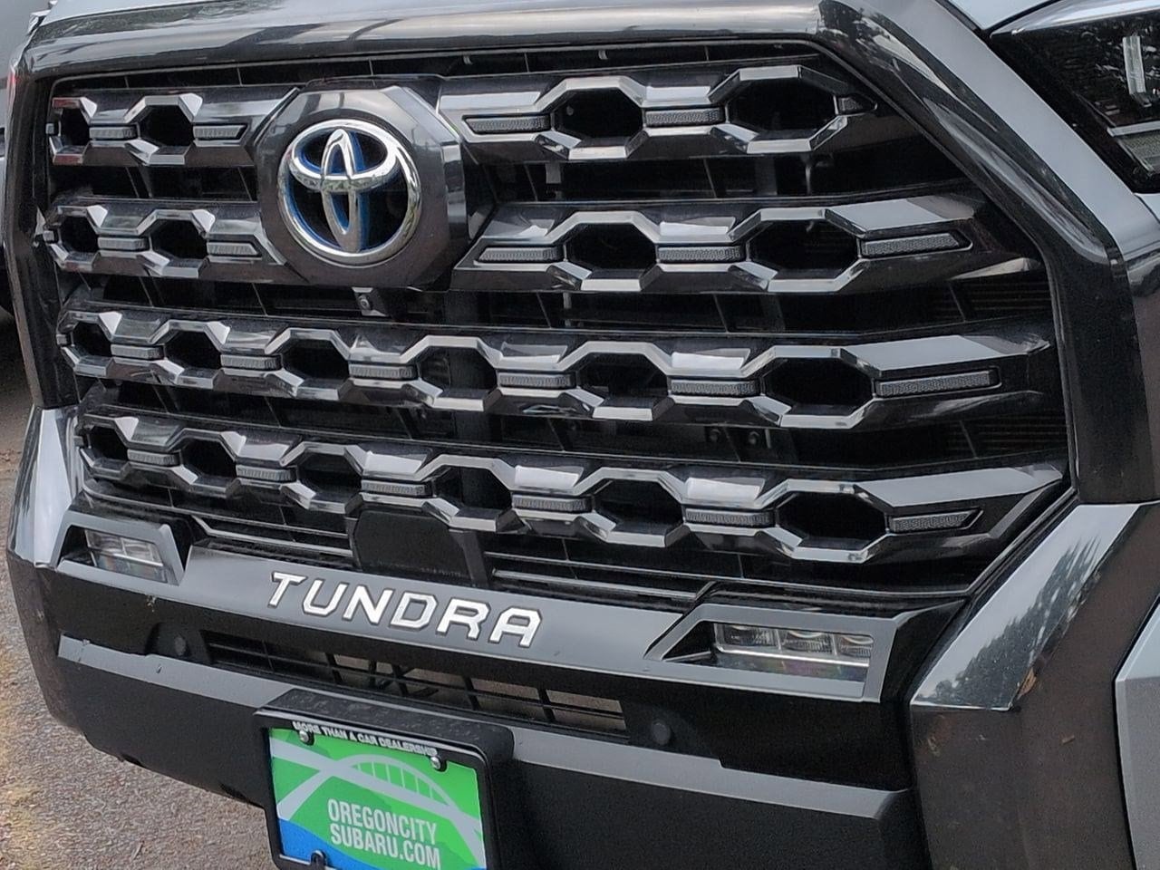 2022 Toyota Tundra Platinum - Photo 11