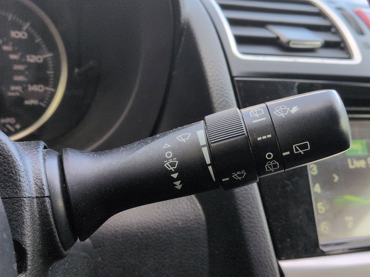 Thumbnail: 2017 Subaru Crosstrek - 27