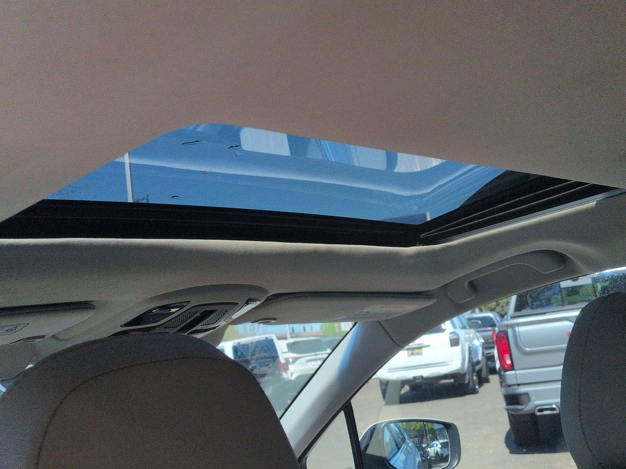 Thumbnail: 2020 Subaru Outback - 20