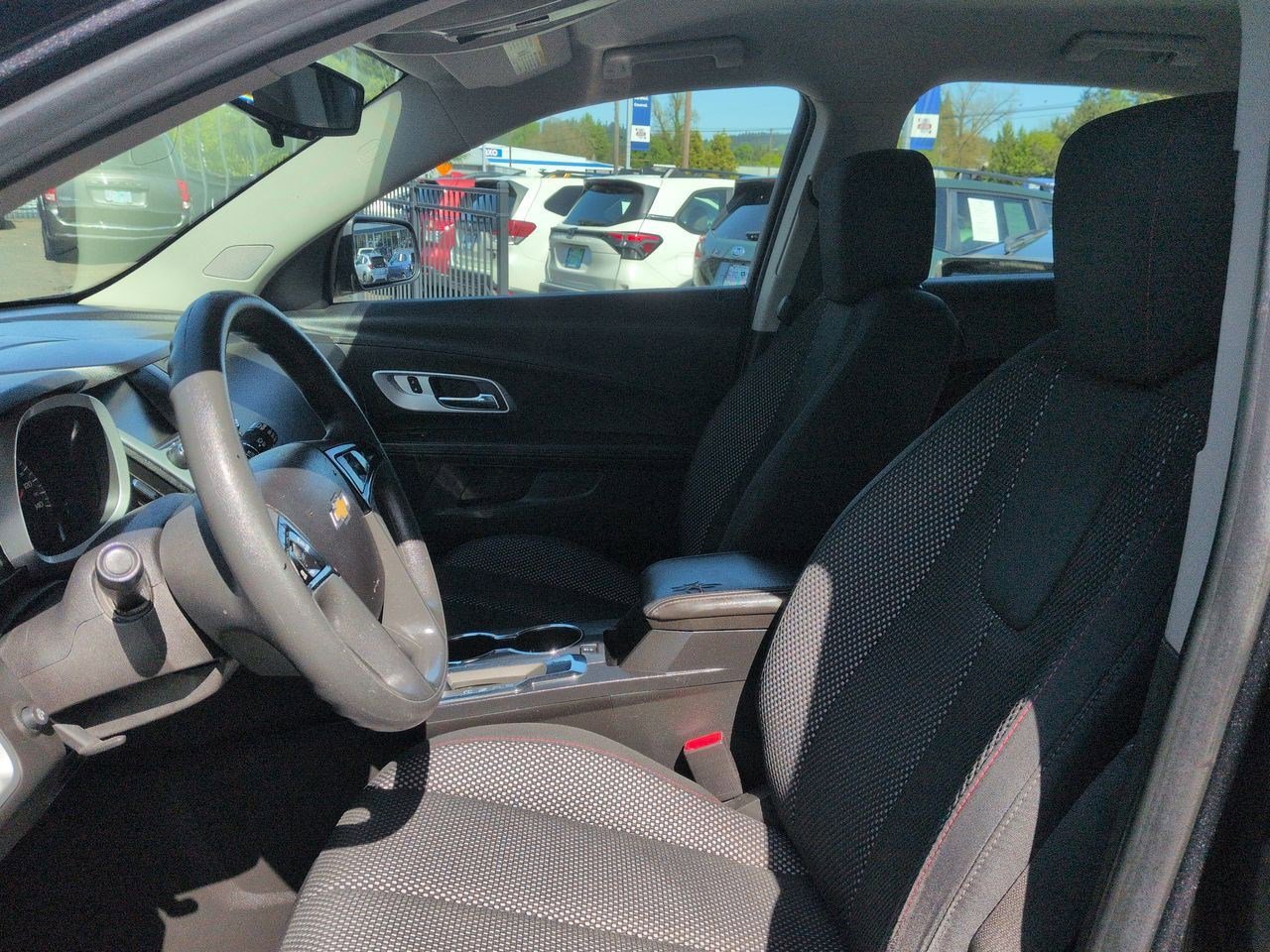 Thumbnail: 2016 Chevrolet Equinox - 15