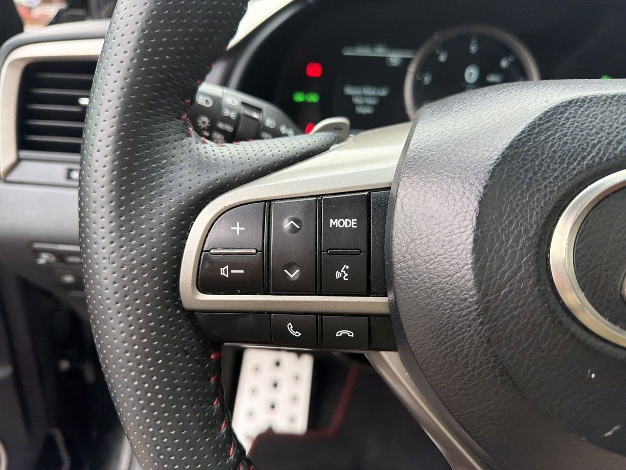 Thumbnail: 2017 Lexus RX - 32