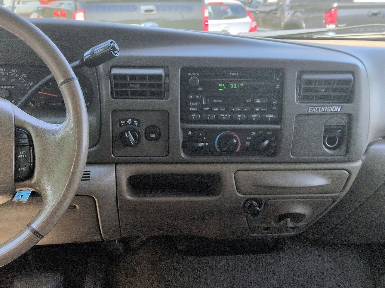 Thumbnail: 2001 Ford Excursion - 26