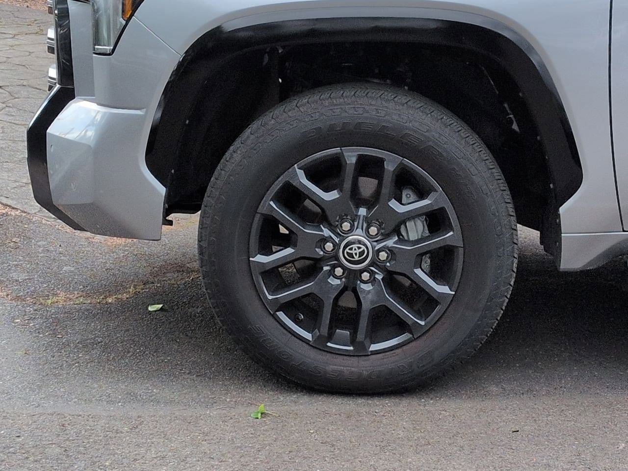 2022 Toyota Tundra Platinum - Photo 14