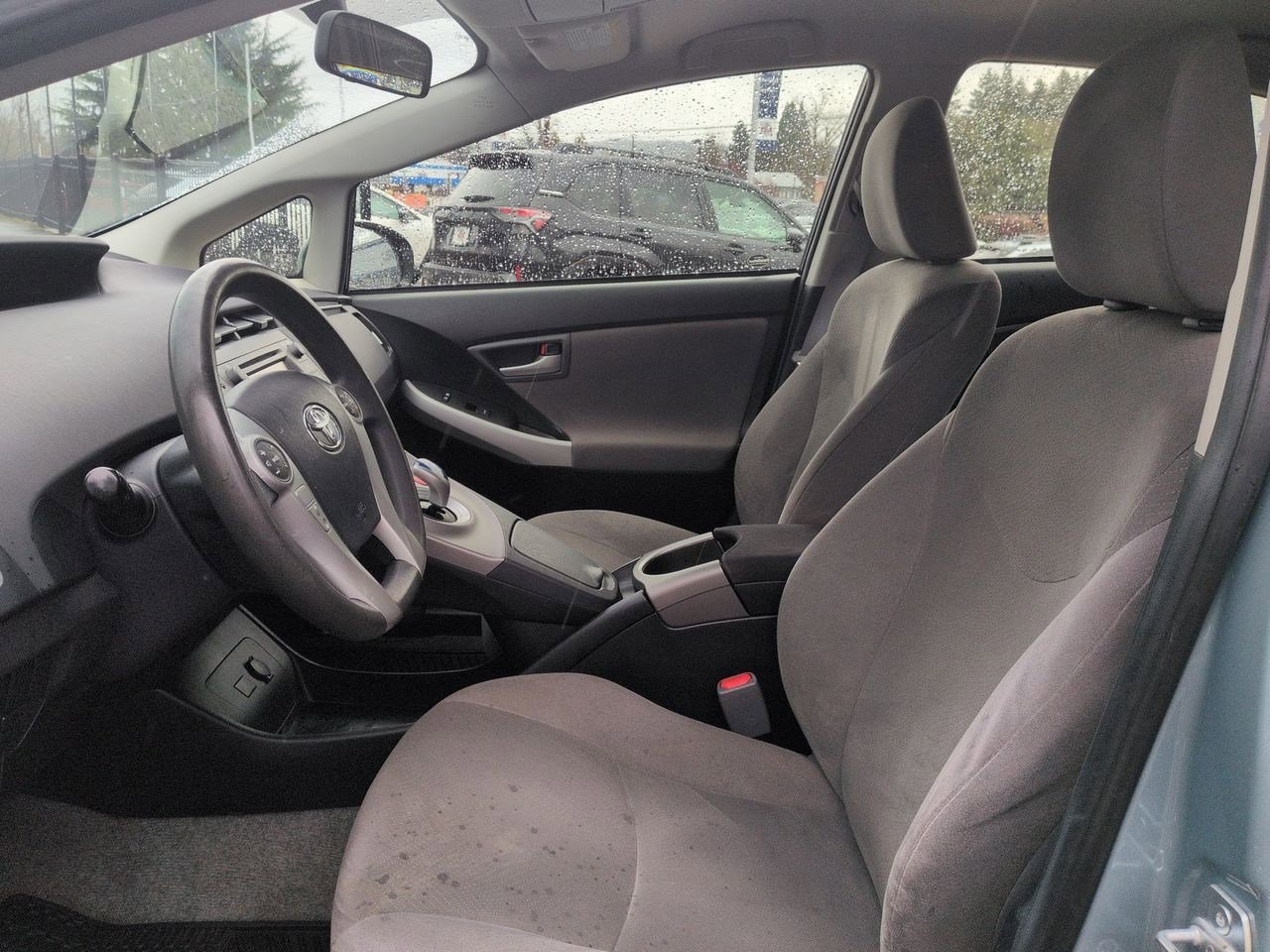 Thumbnail: 2015 Toyota Prius - 17