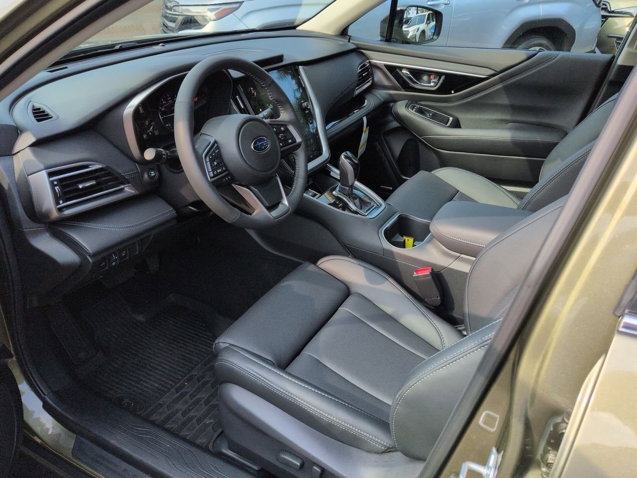 Thumbnail: 2025 Subaru Outback - 10