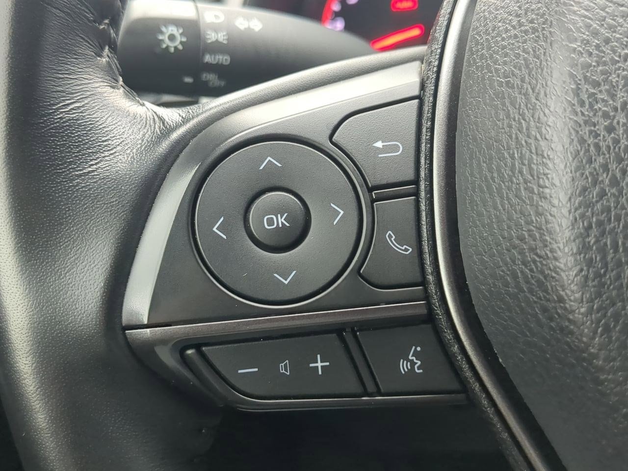 Thumbnail: 2023 Toyota Camry - 26