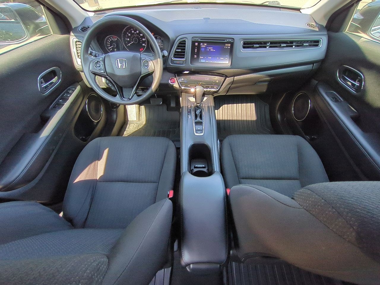 Thumbnail: 2018 Honda HR-V - 23