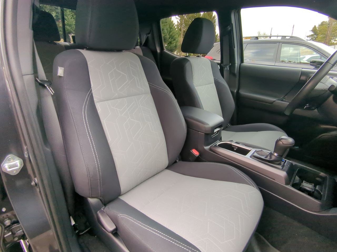 Thumbnail: 2021 Toyota Tacoma - 22