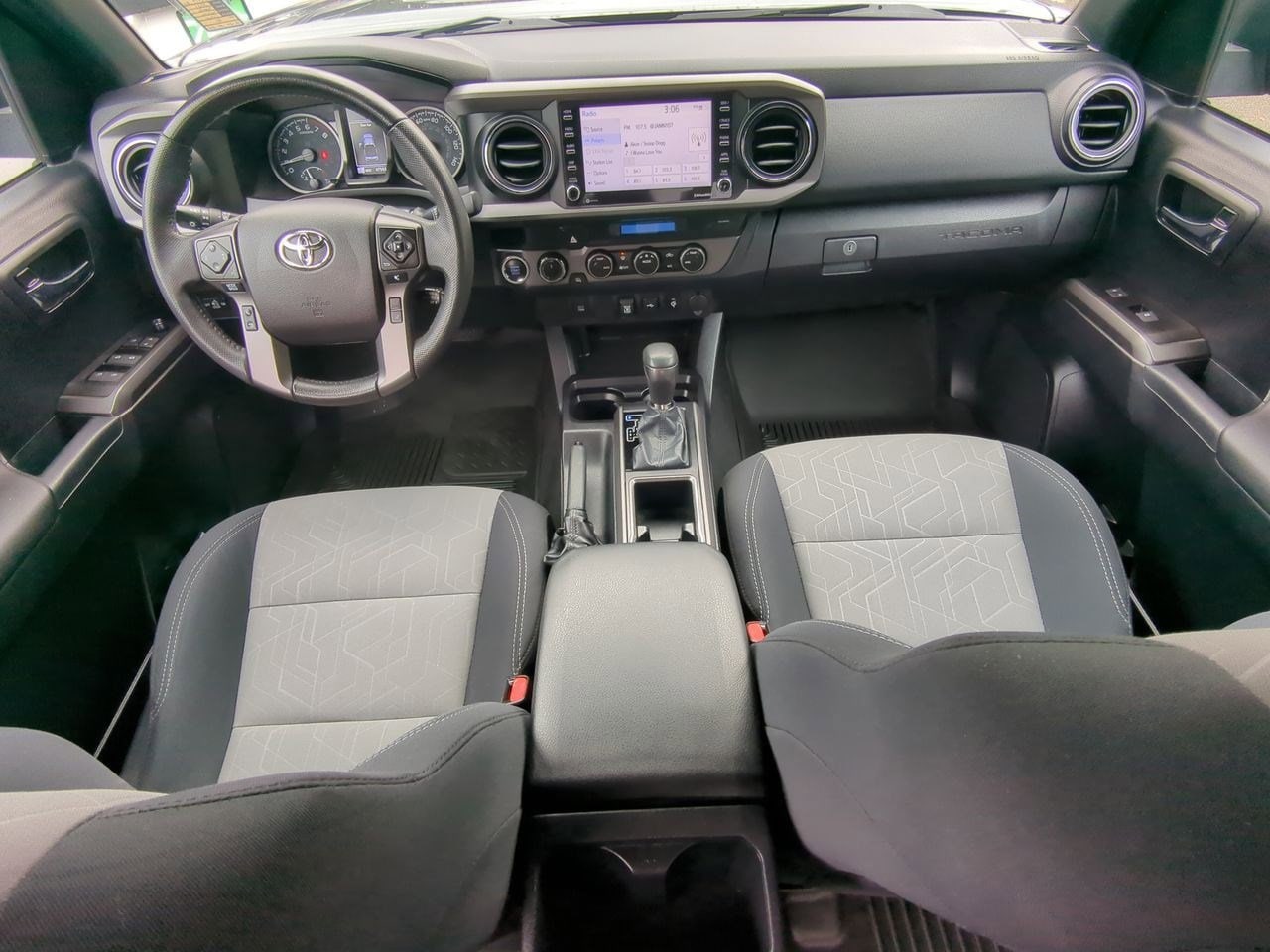 Thumbnail: 2021 Toyota Tacoma - 16