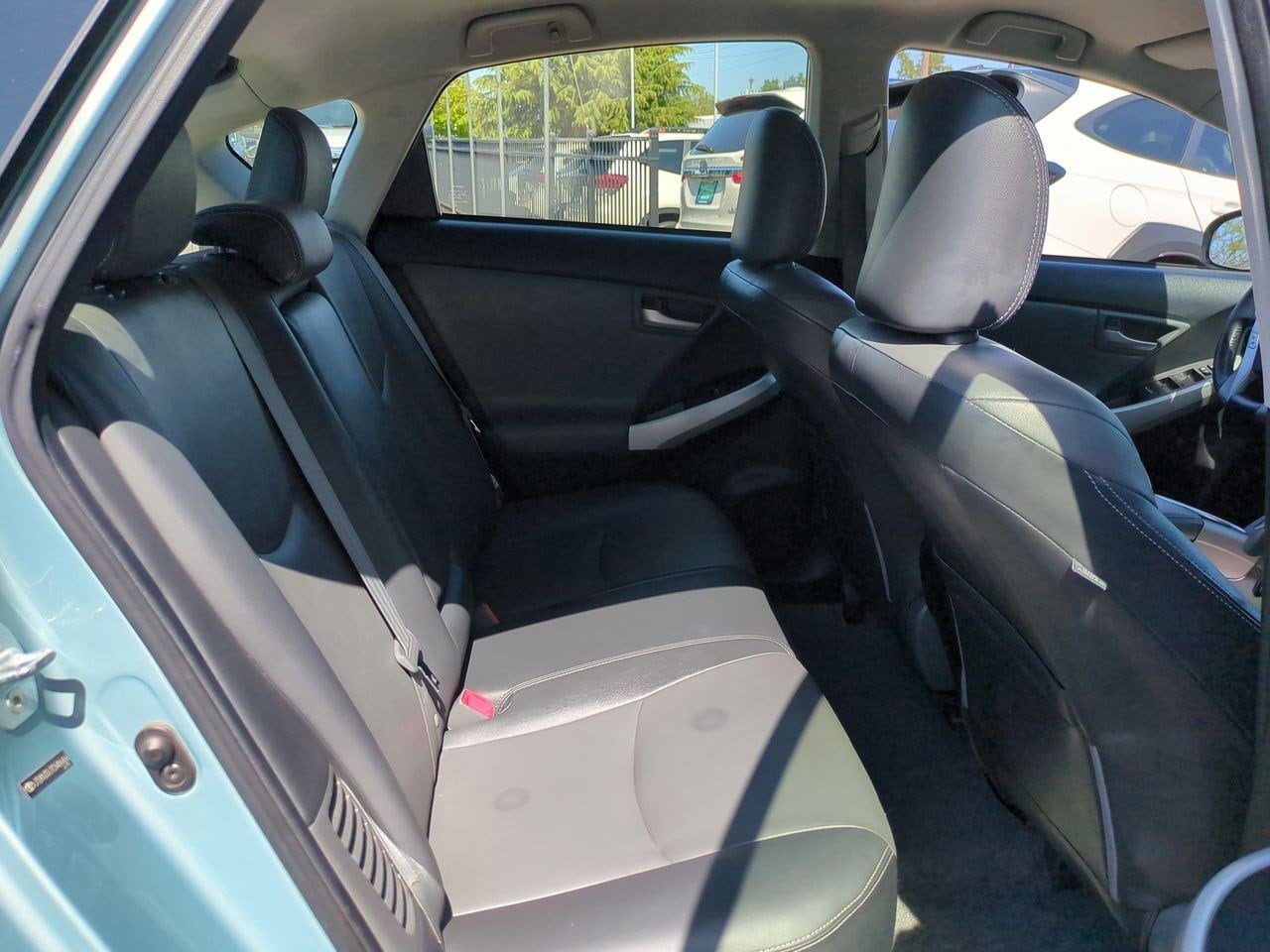 Thumbnail: 2012 Toyota Prius - 21