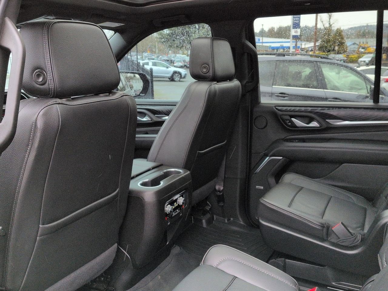 Thumbnail: 2022 GMC Yukon - 19