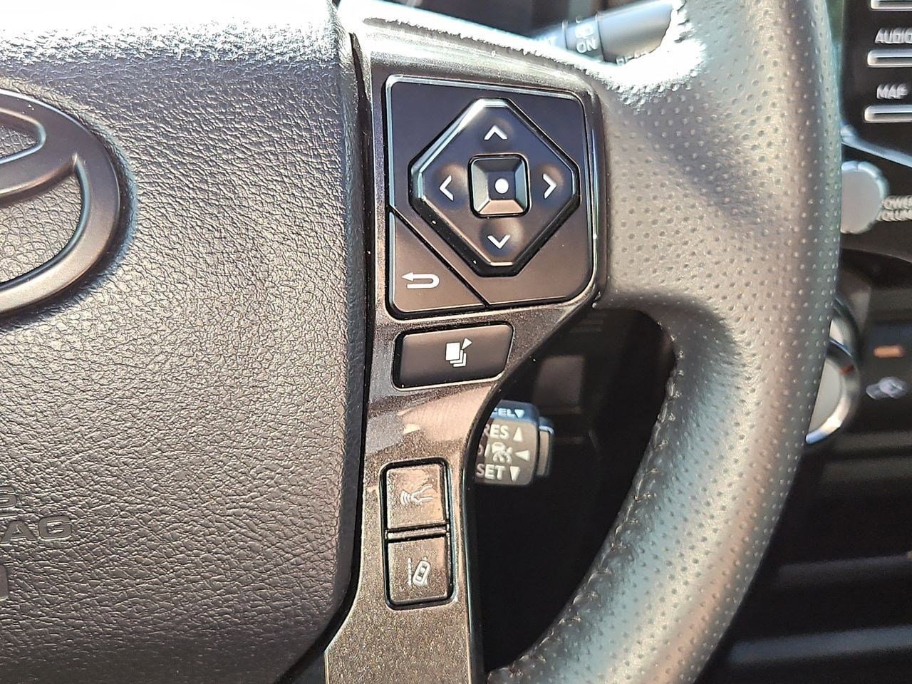 Thumbnail: 2021 Toyota 4Runner - 27