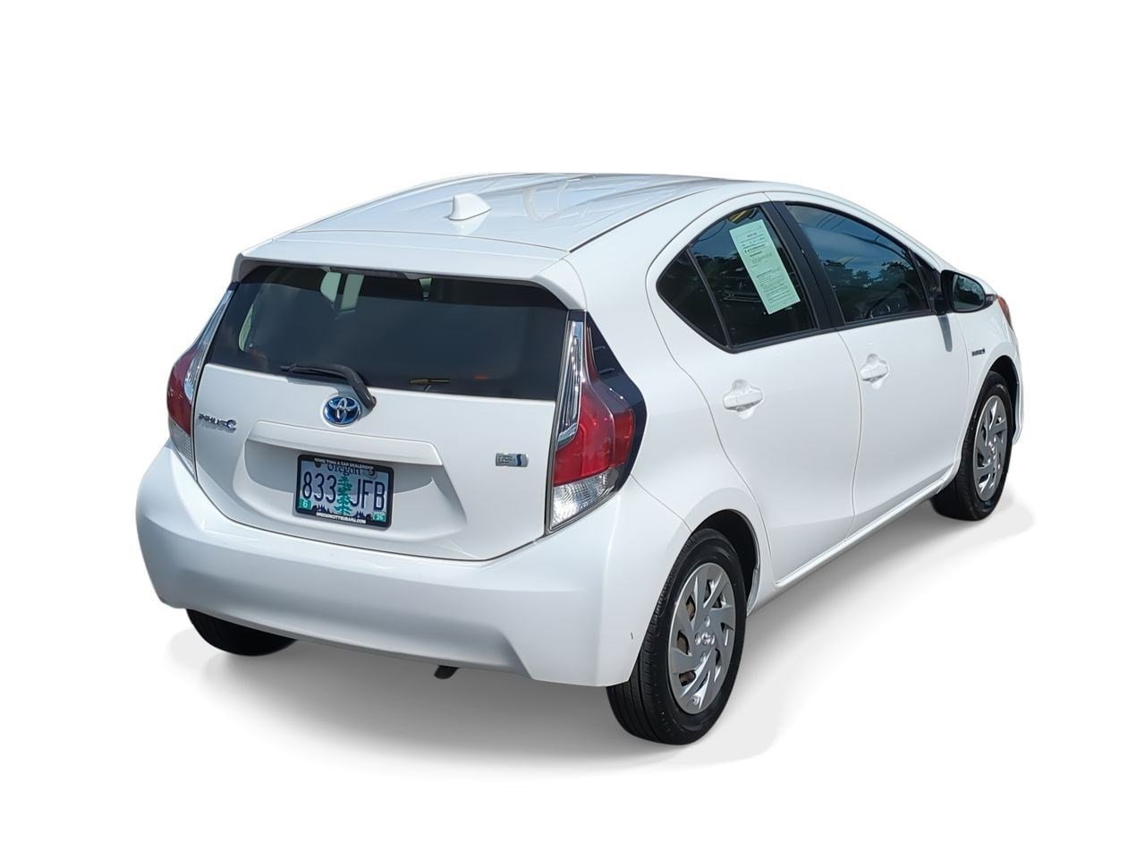 Thumbnail: 2016 Toyota Prius c - 8