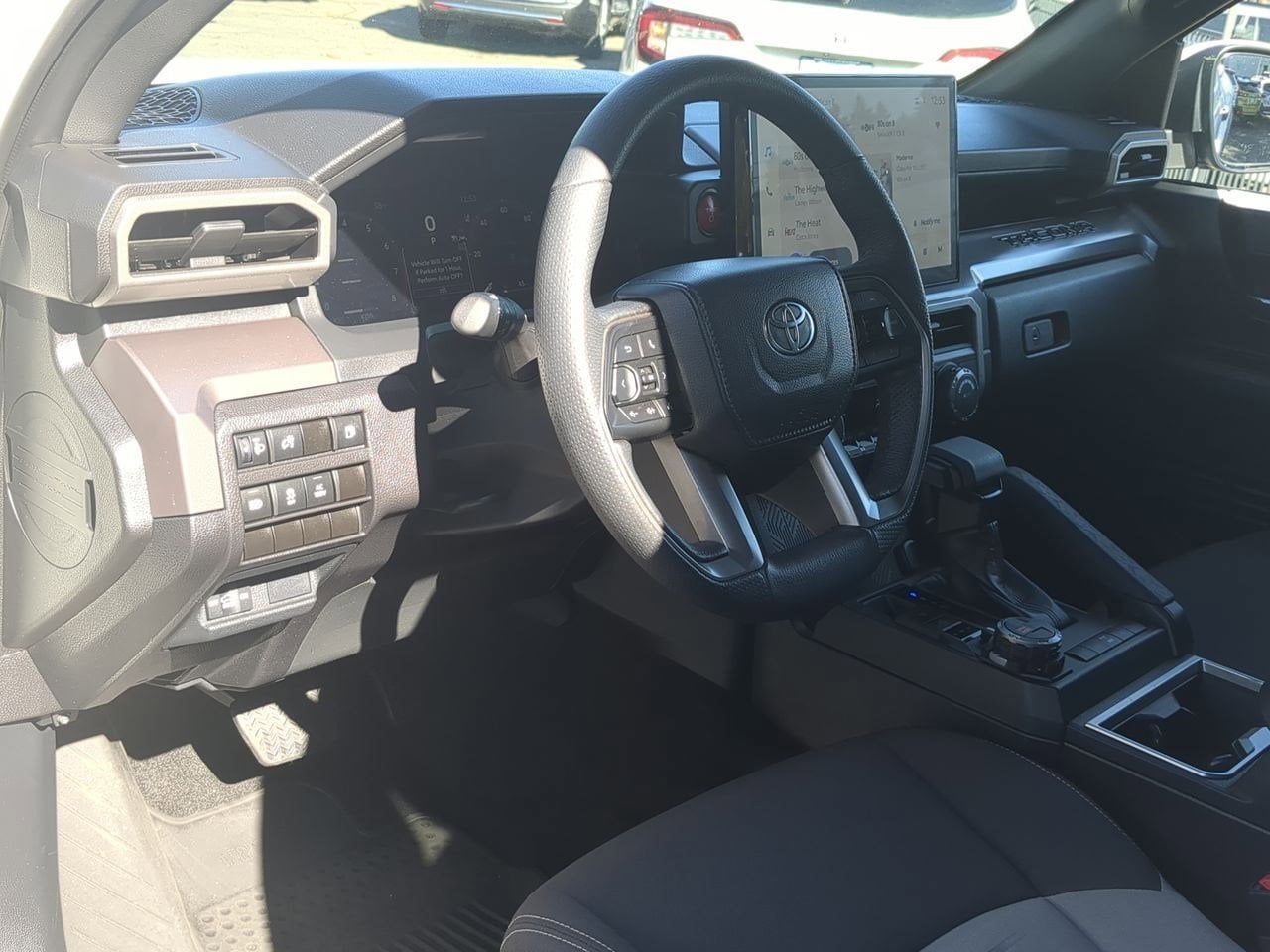 Thumbnail: 2025 Toyota Tacoma - 10