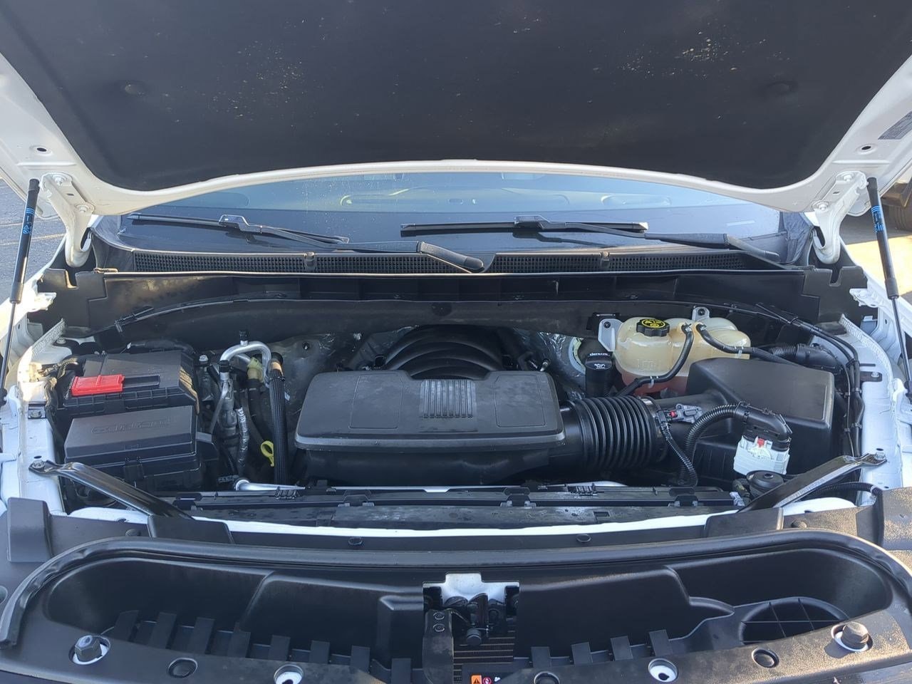 Thumbnail: 2023 GMC Yukon XL - 15