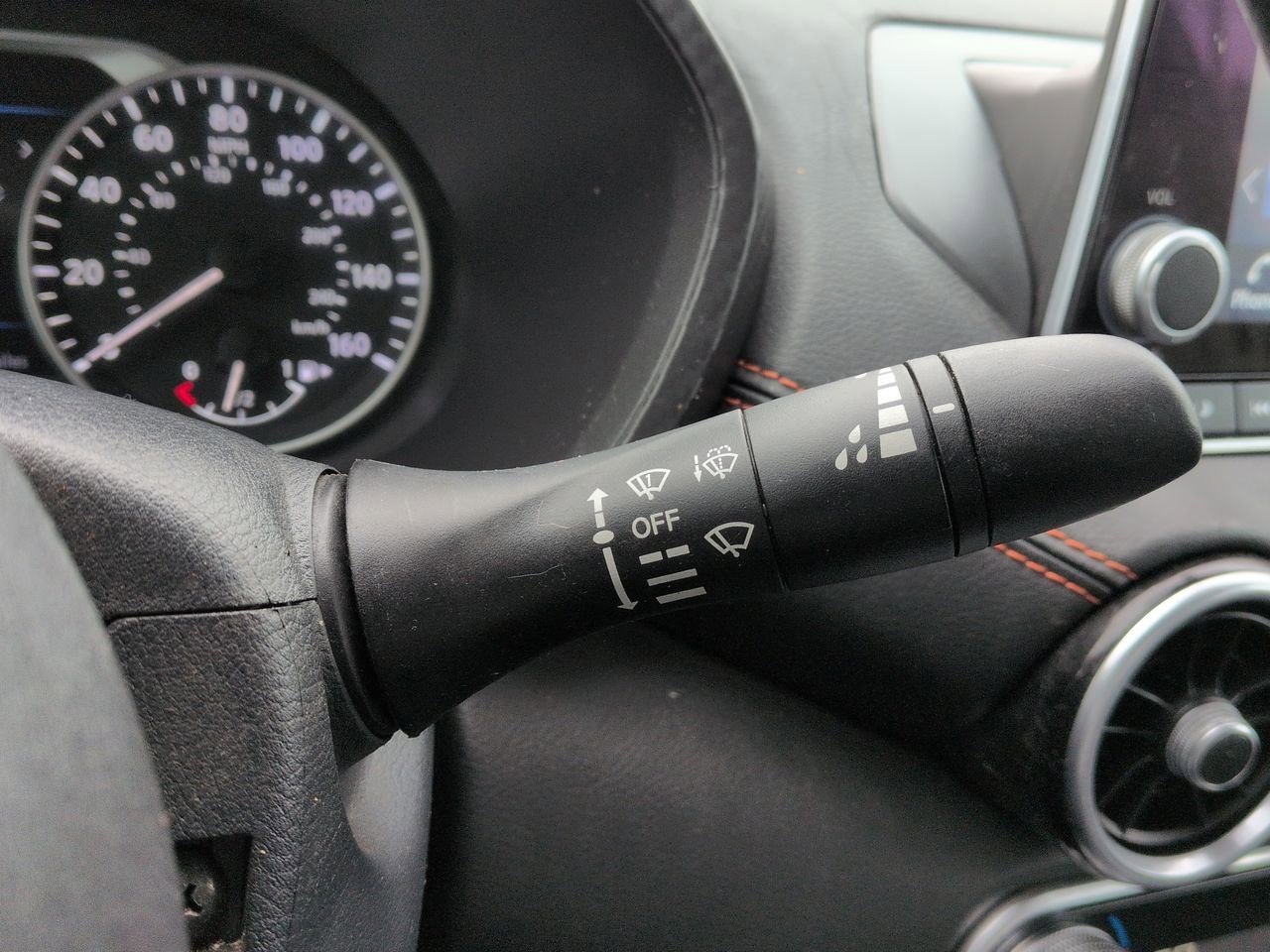 Thumbnail: 2022 Nissan Sentra - 26