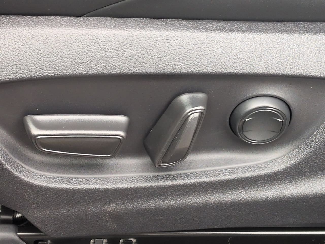 Thumbnail: 2026 Subaru Solterra - 18