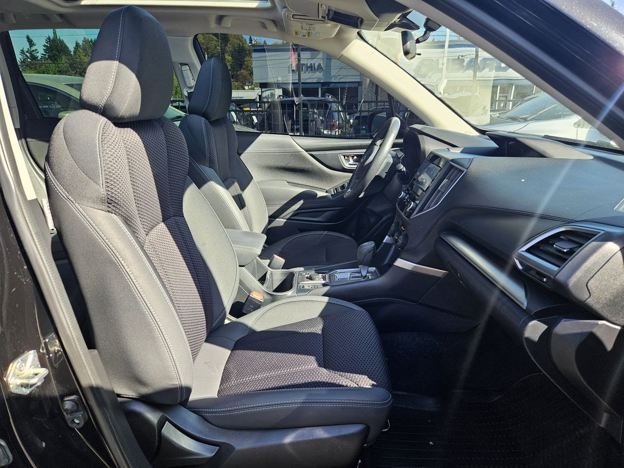 2022 Subaru Forester Premium 23