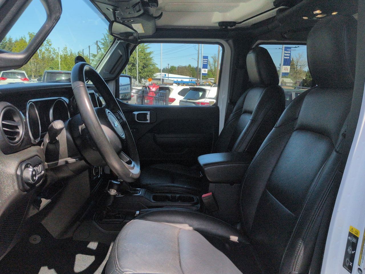 Thumbnail: 2022 Jeep Gladiator - 15