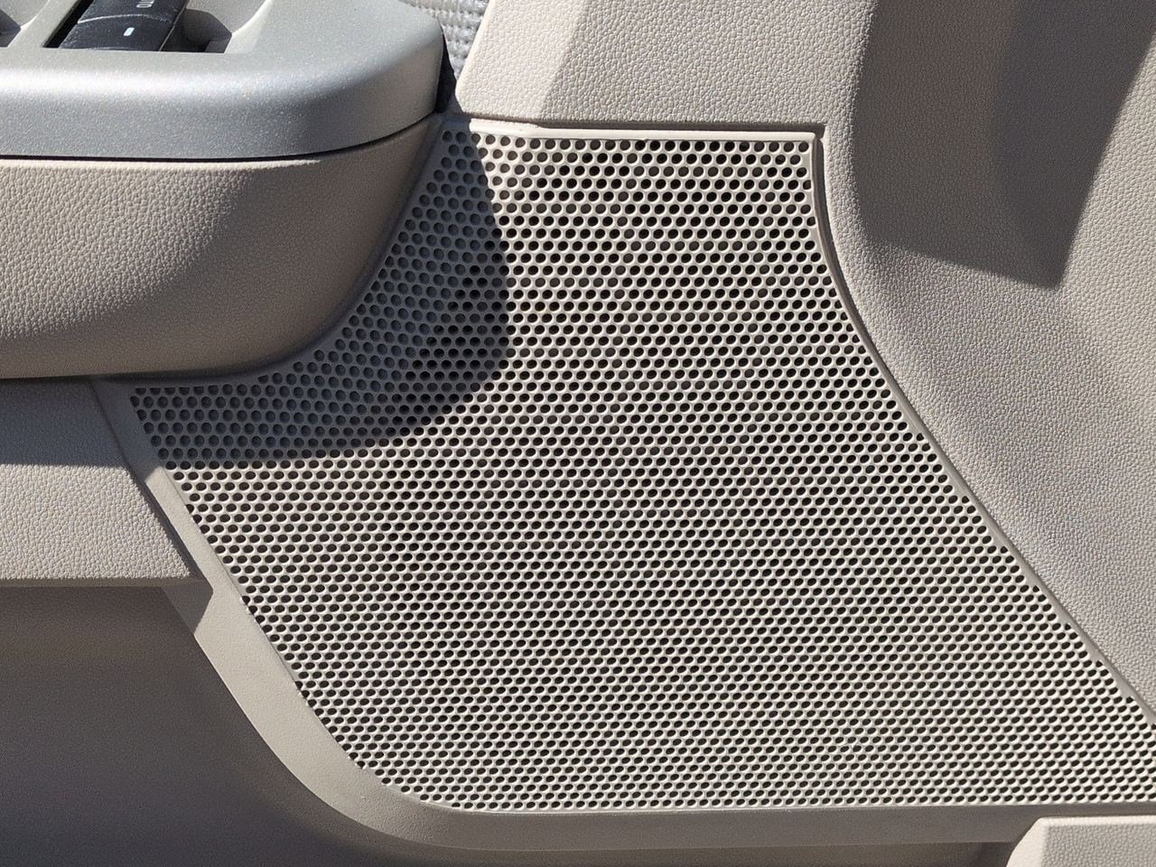 Thumbnail: 2011 Ford Escape - 30