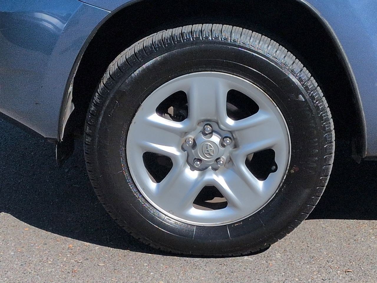 Thumbnail: 2007 Toyota RAV4 - 12