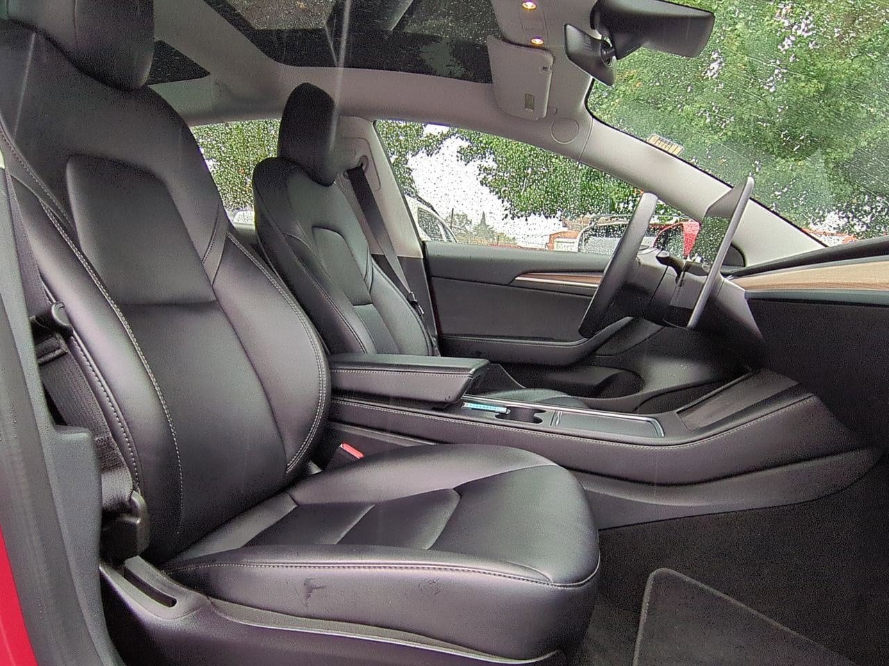 Thumbnail: 2022 Tesla Model 3 - 24