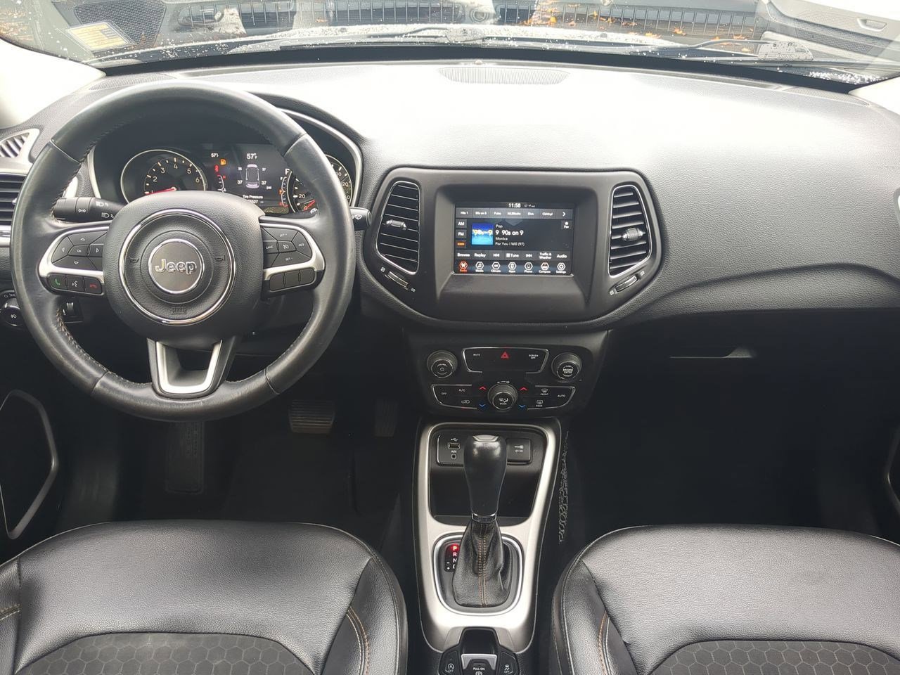 Thumbnail: 2018 Jeep Compass - 16