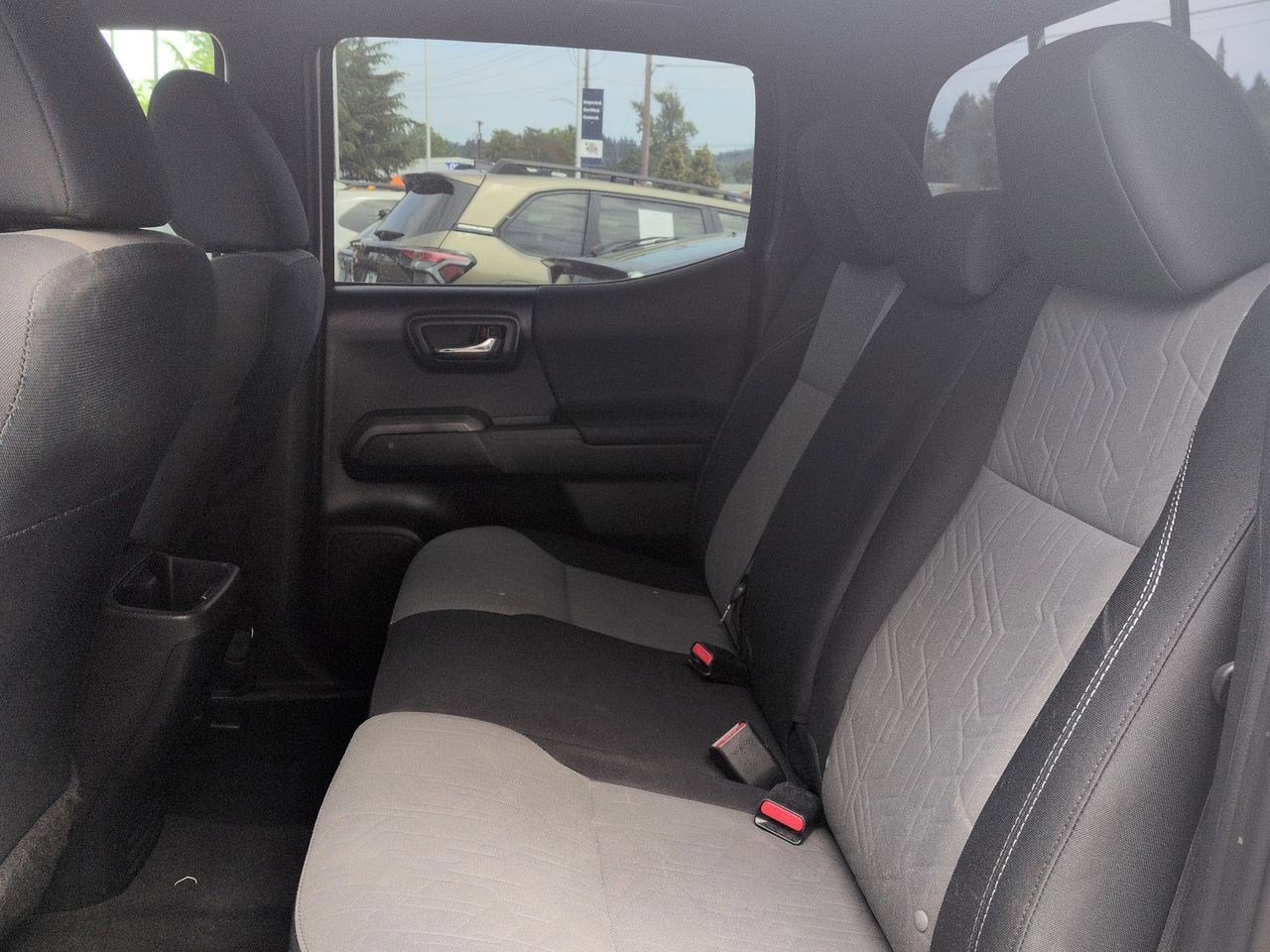 2022 Toyota Tacoma TRD Sport - Photo 19