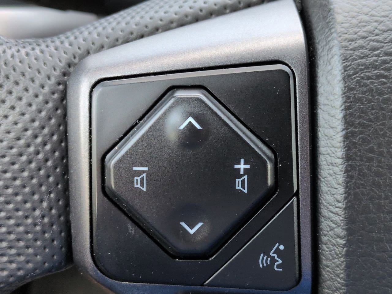 Thumbnail: 2023 Toyota Tacoma - 32