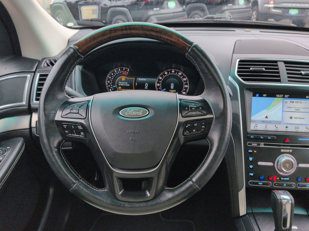 Thumbnail: 2017 Ford Explorer - 25