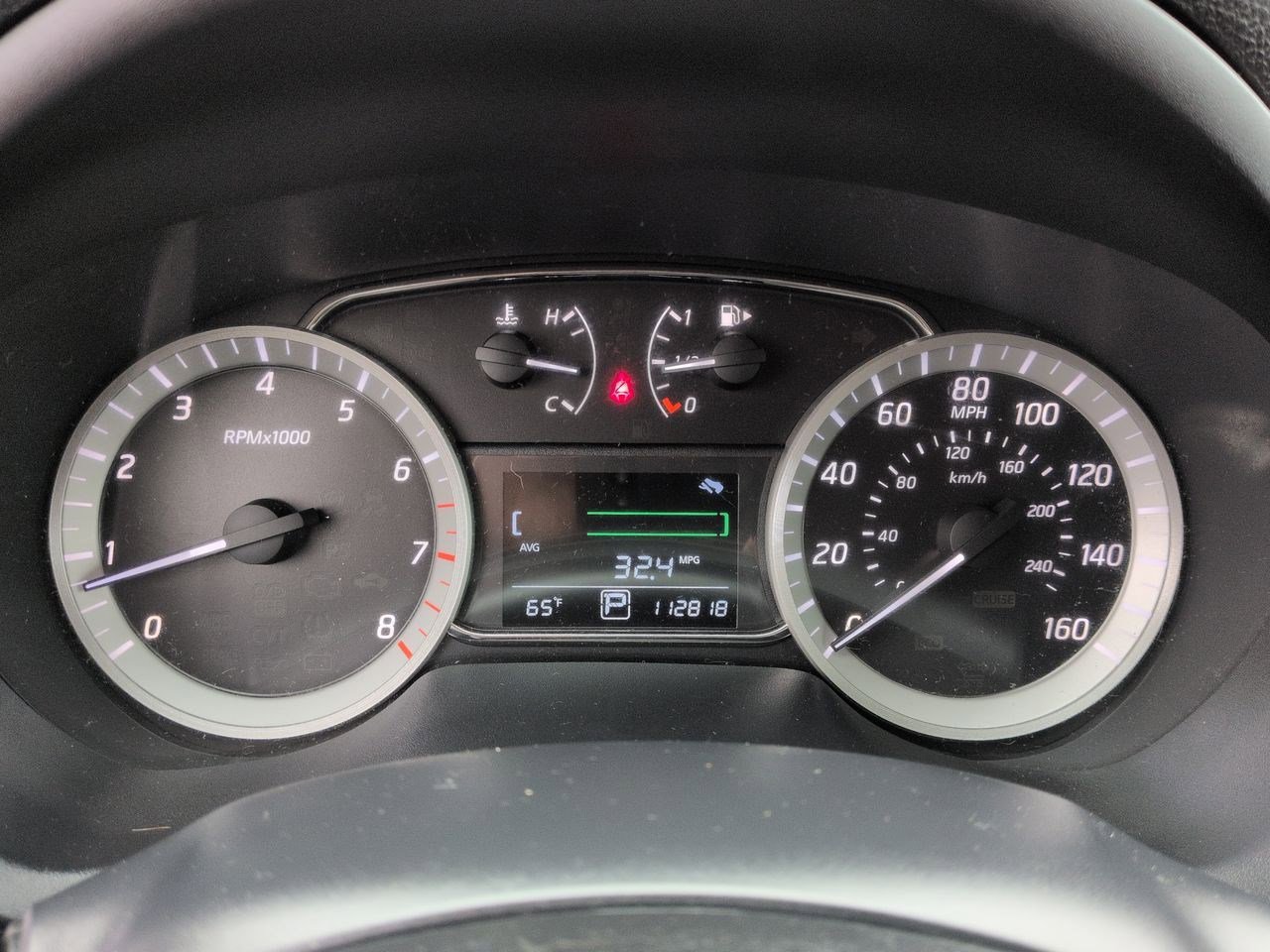 Thumbnail: 2014 Nissan Sentra - 32
