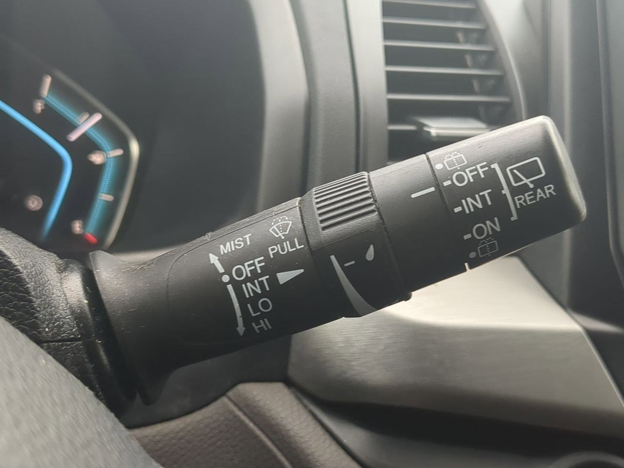 Thumbnail: 2018 Honda Odyssey - 26