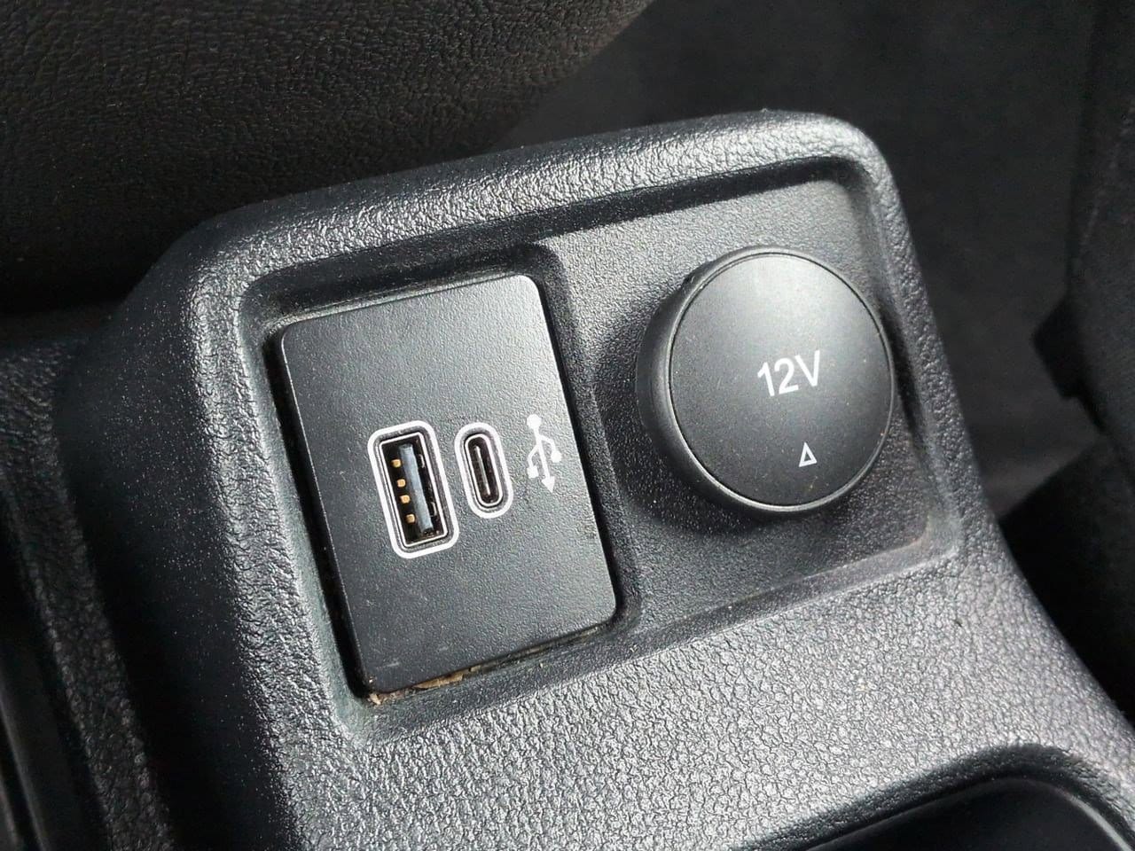 Thumbnail: 2023 Ford Transit Series - 33