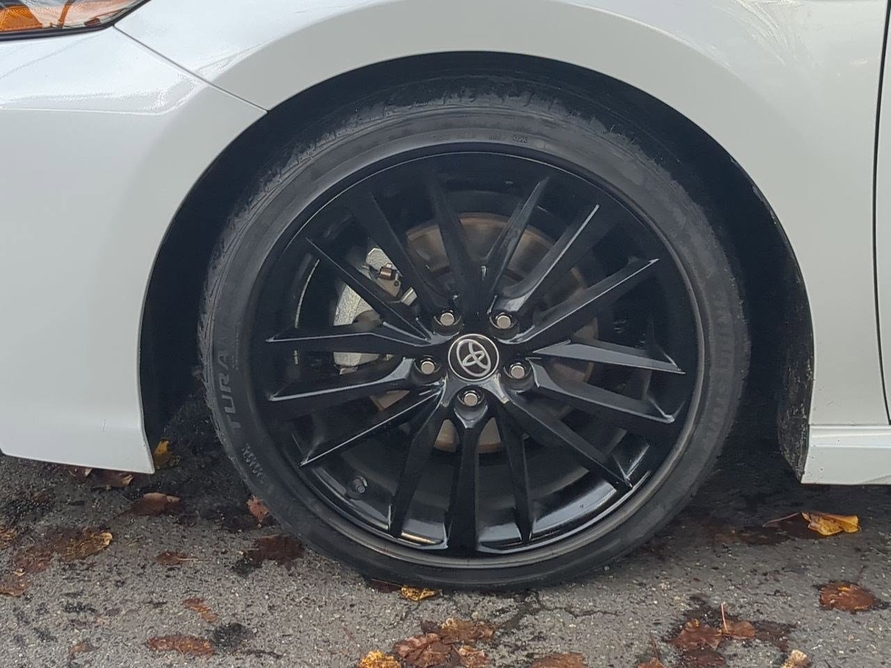 Thumbnail: 2023 Toyota Camry - 14