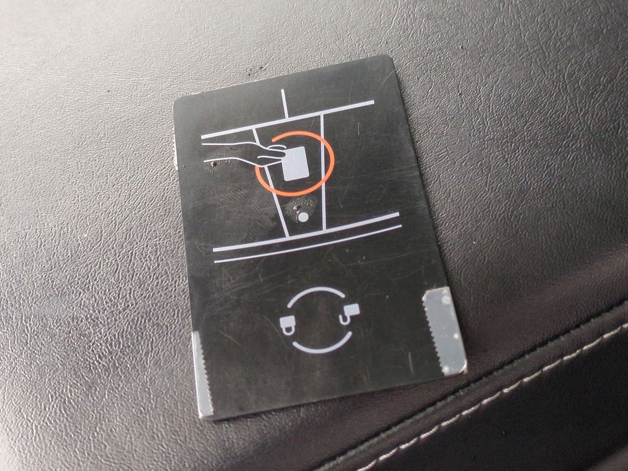 Thumbnail: 2022 Tesla Model 3 - 36