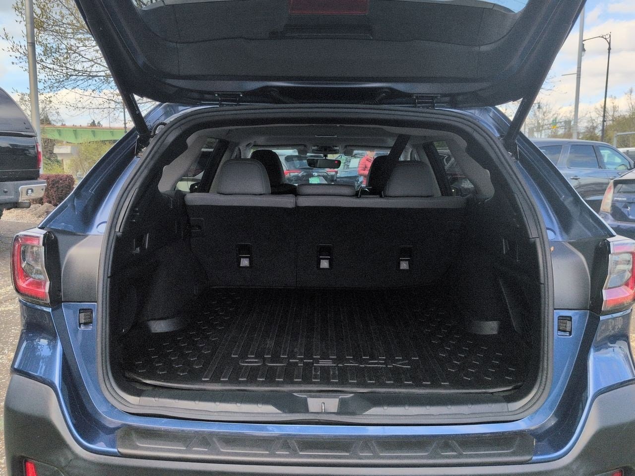 Thumbnail: 2020 Subaru Outback - 37