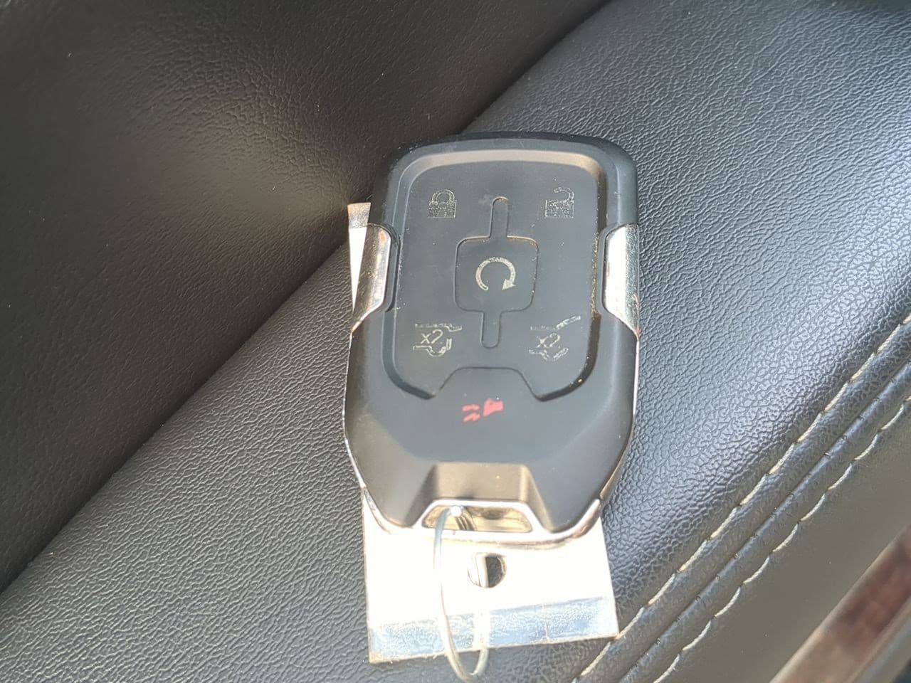 Thumbnail: 2017 GMC Yukon XL - 36